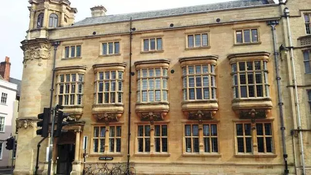 Old Indian Institute