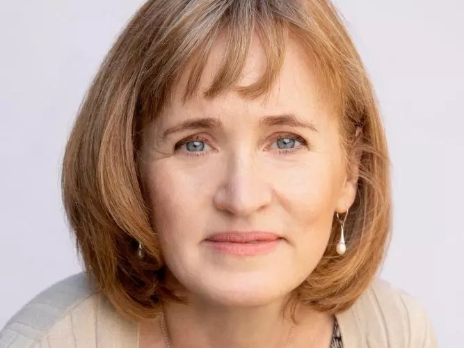 jennifer nagel v2 jpeg