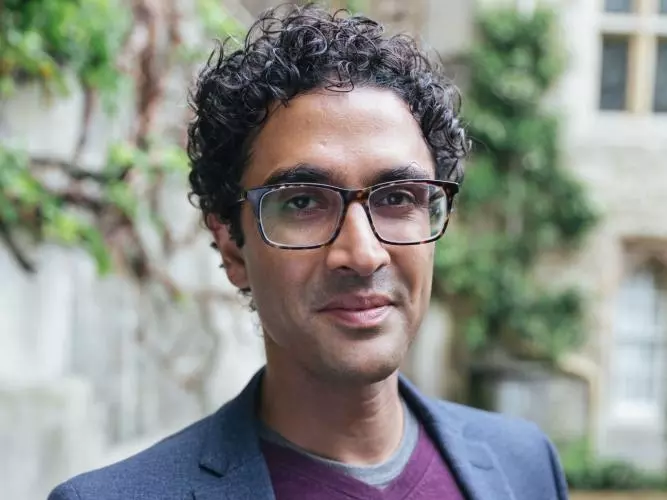 Anil Gomes